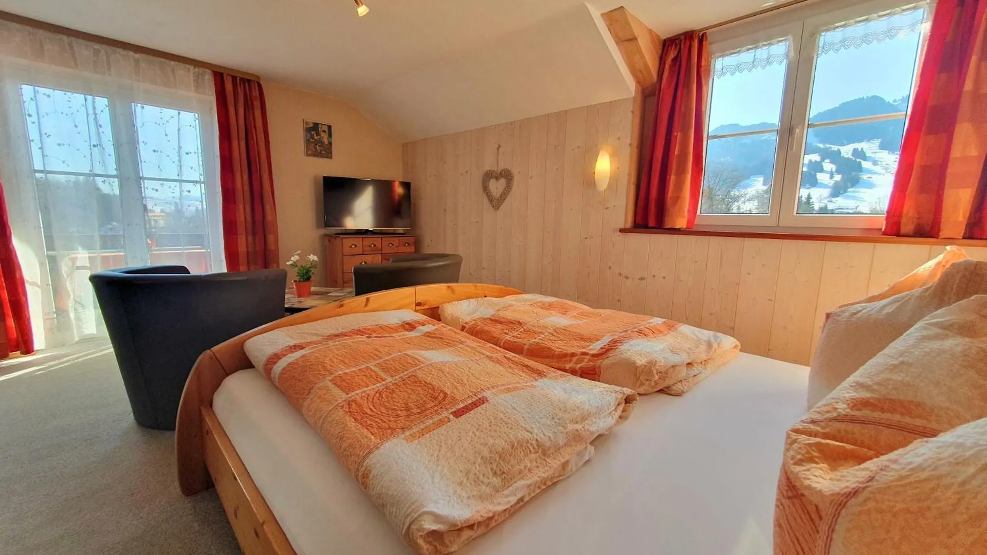 Apartment Haus Hindelang Mit Zugspitzblick Inkl Koenigscard Nesselwang Germany